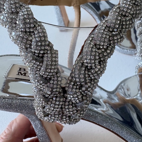 Badgley Mischka Fennel Silver Cocktail Heels Braided Size 8 Formal Elegant Gala - Picture 3 of 8